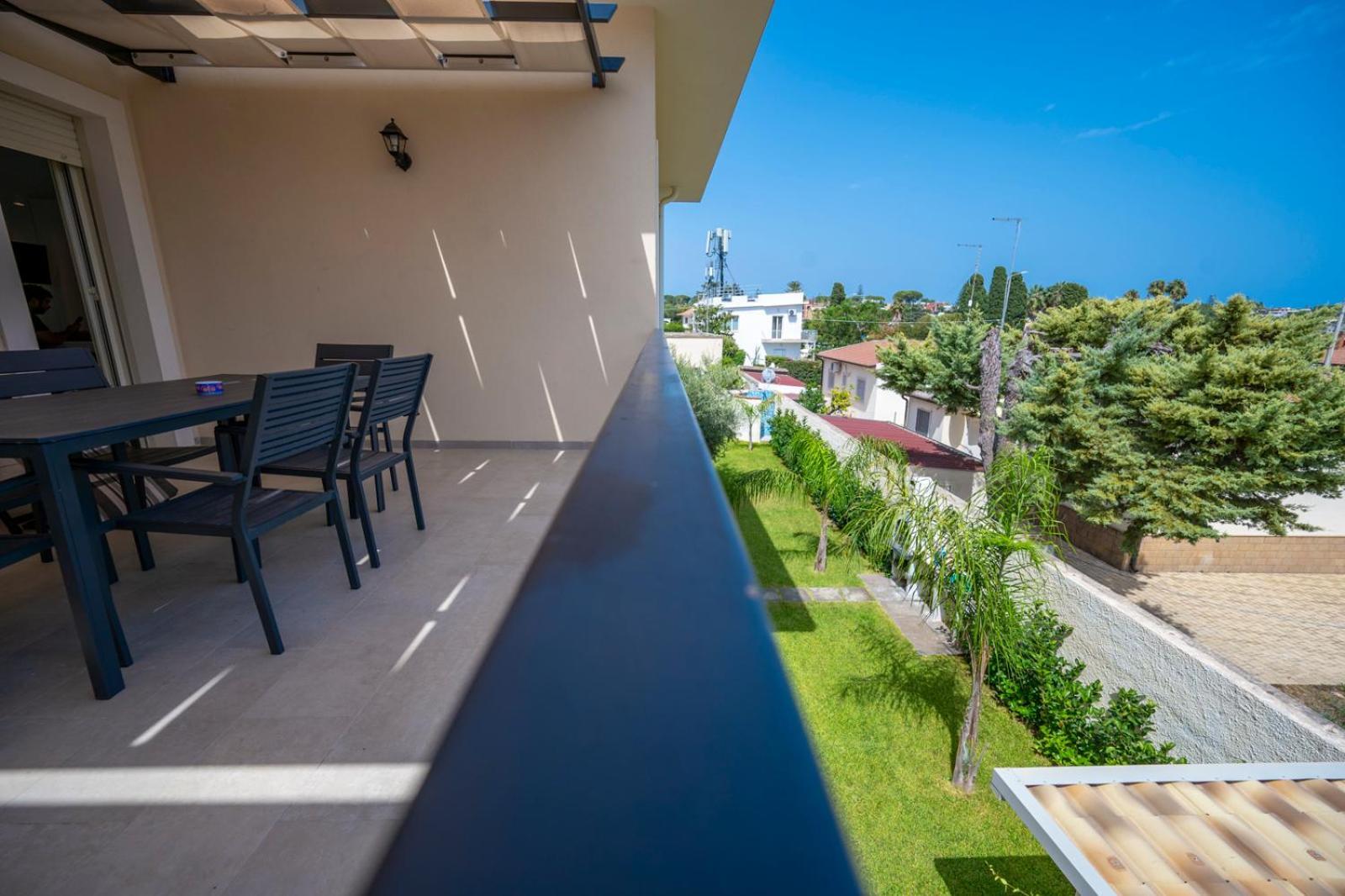 Villa Nisa Apartment Sea View Фонтане-Б'янке Екстер'єр фото