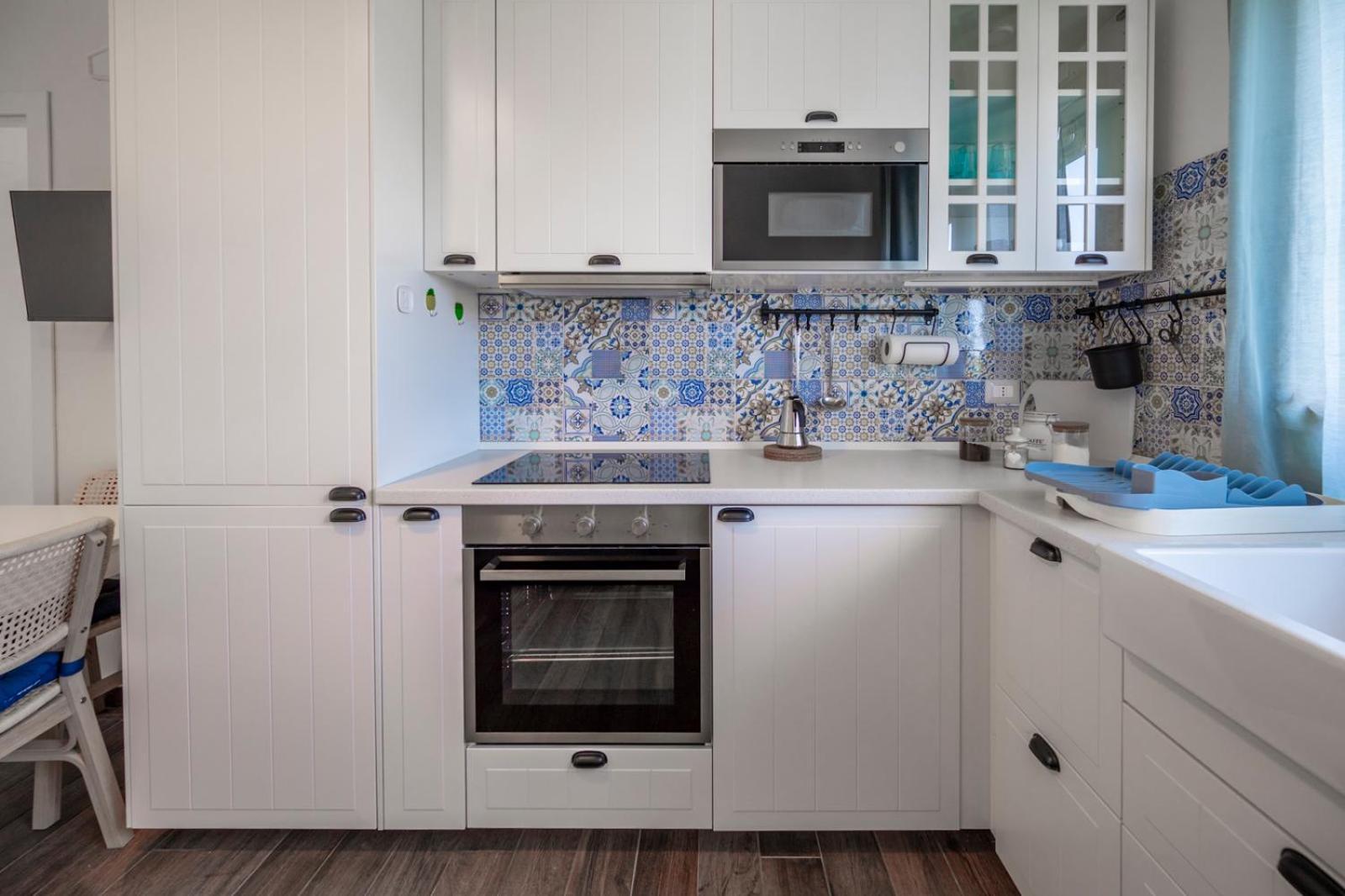 Villa Nisa Apartment Sea View Фонтане-Б'янке Екстер'єр фото