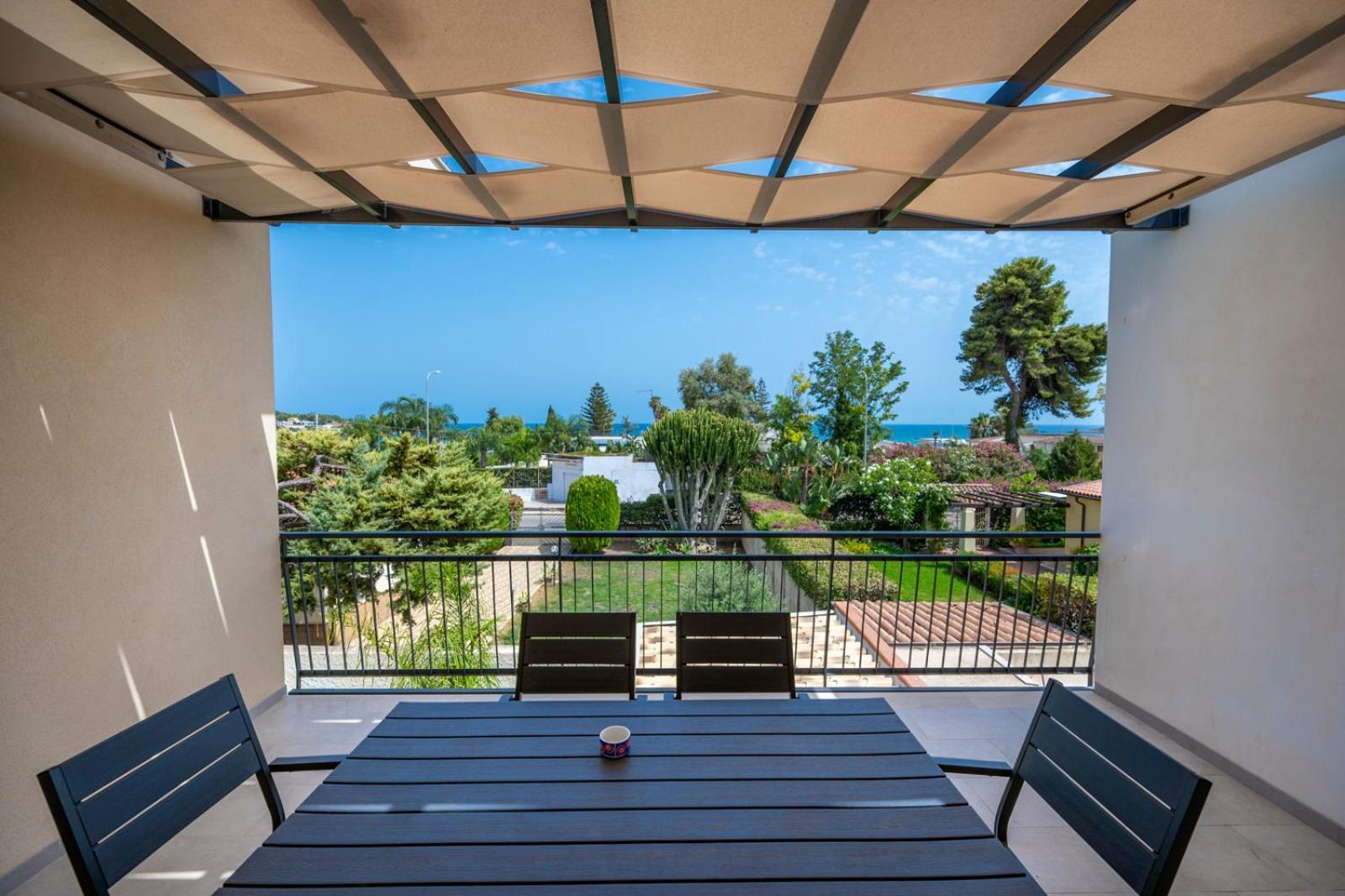Villa Nisa Apartment Sea View Фонтане-Б'янке Екстер'єр фото
