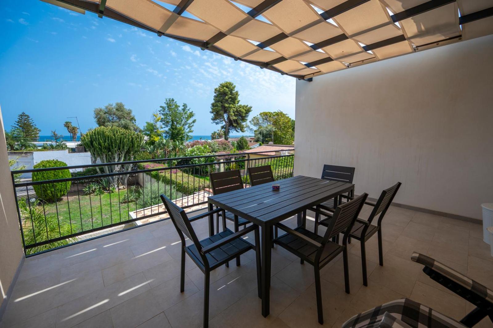 Villa Nisa Apartment Sea View Фонтане-Б'янке Екстер'єр фото